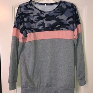 camo colorblock tee